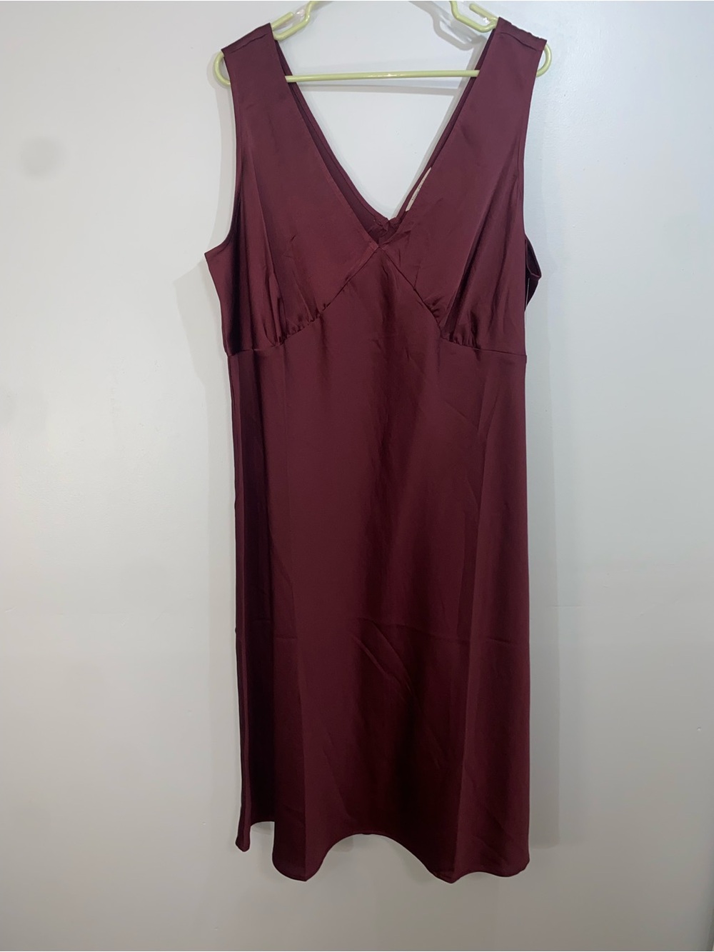 V-Neck Sleeveless Slip Dress in Deep Wine